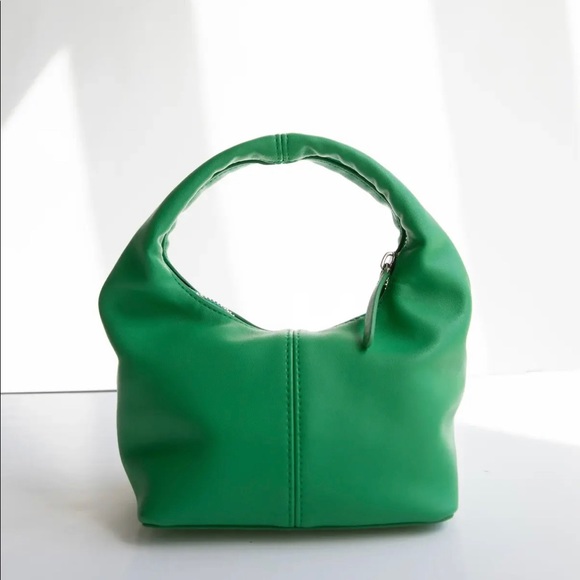 OAK + FORT Handbags - Oak and Fort zip around purse in green
